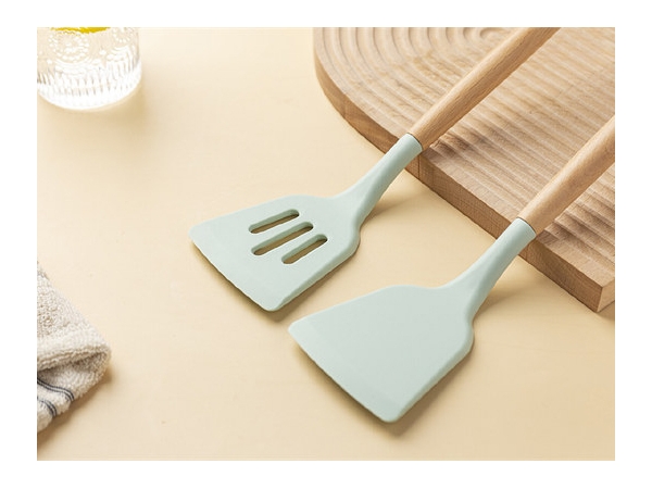 The silicone shovel should be used safely, at least to ensure these points!