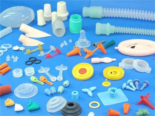 How to remove odors from silicone products?
