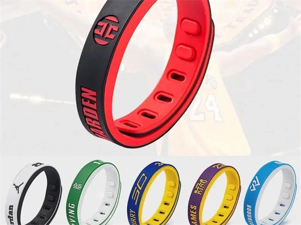 What are the styles and classifications of silicone bracelets?