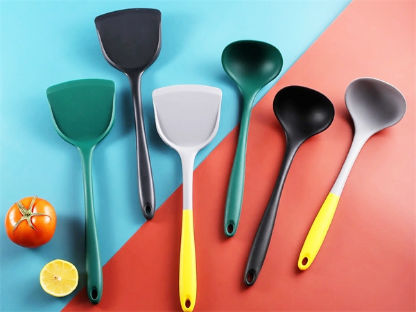 What are silicone kitchenware available? How safe is it?