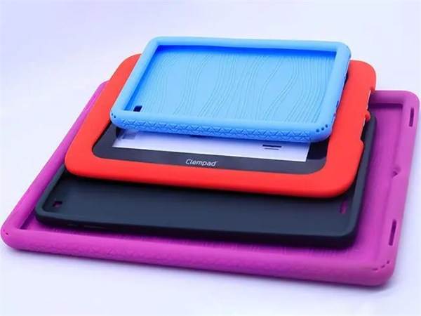 What are the considerations for choosing a silicone tablet cover?